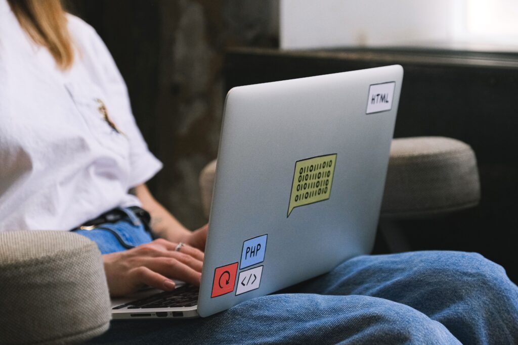 Faille PHP : pourquoi des sites ont été coupés en urgence et ce que les entreprises doivent faire ?